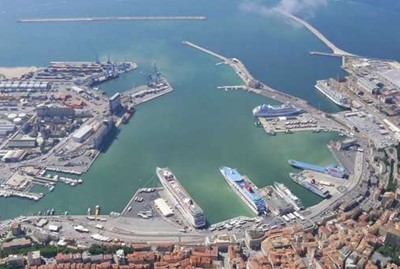 Onde, correnti, temperatura dell'acqua:  c'è un mare d'energia pulita non sfruttata
