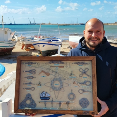 Quadri con nodi marinai,  quando l'arte  celebra un legame unico con il mare