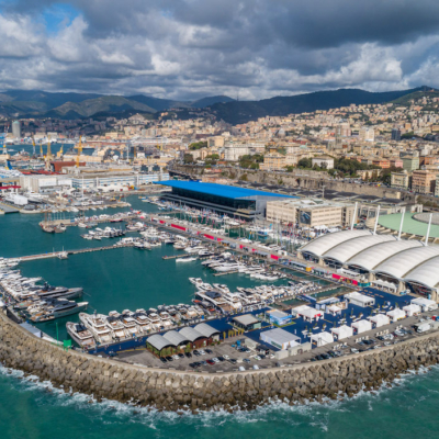 Naviga on line la prevendita di biglietti per  salire a bordo del 62° Salone nautico di Genova