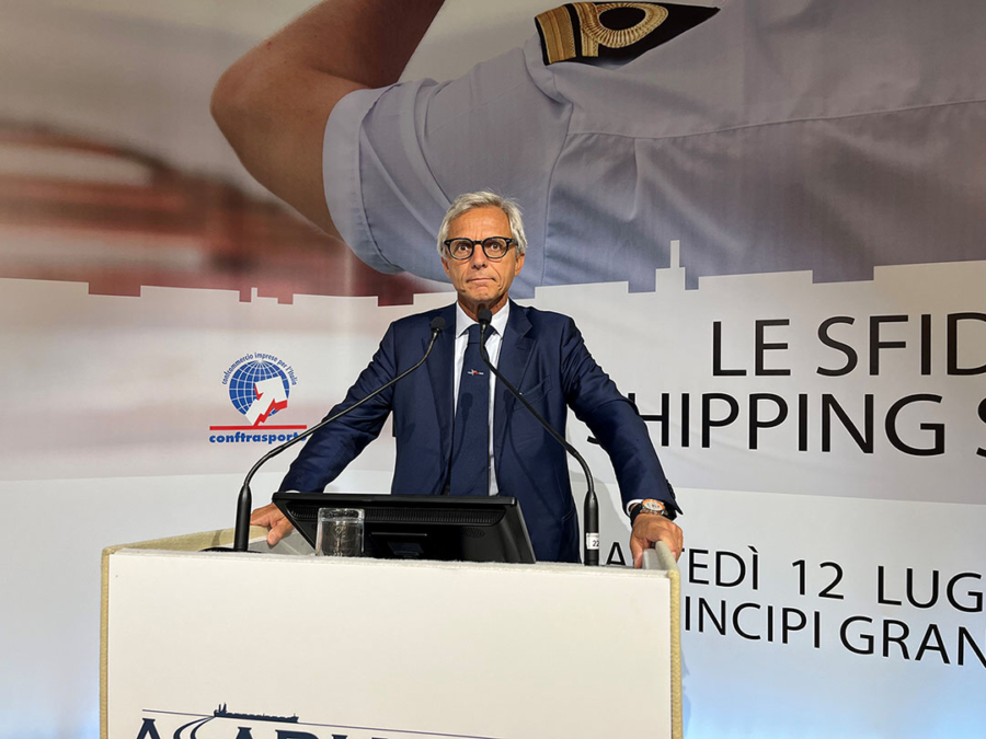 "Una manovra da irresponsabili": Assarmatori  lancia un siluro contro chi vuole la crisi