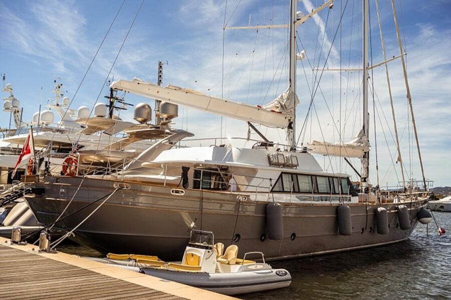 One Force, trovare simili gioielli nautici  in vendita capita solo pochissime volte