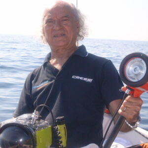 Gianni Risso, il giornalista fotografo  nelle cui vene scorre acqua di mare