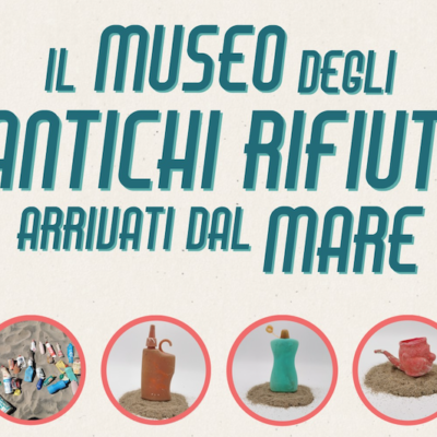 Gli oggetti di plastica ripescati in mare dopo  50 anni diventano una mostra-denuncia