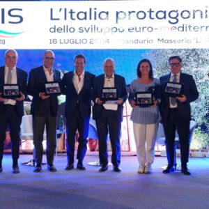 Il maxi carico di tasse salpato dall’Europa  minaccia di affondare le Autostrade del mare