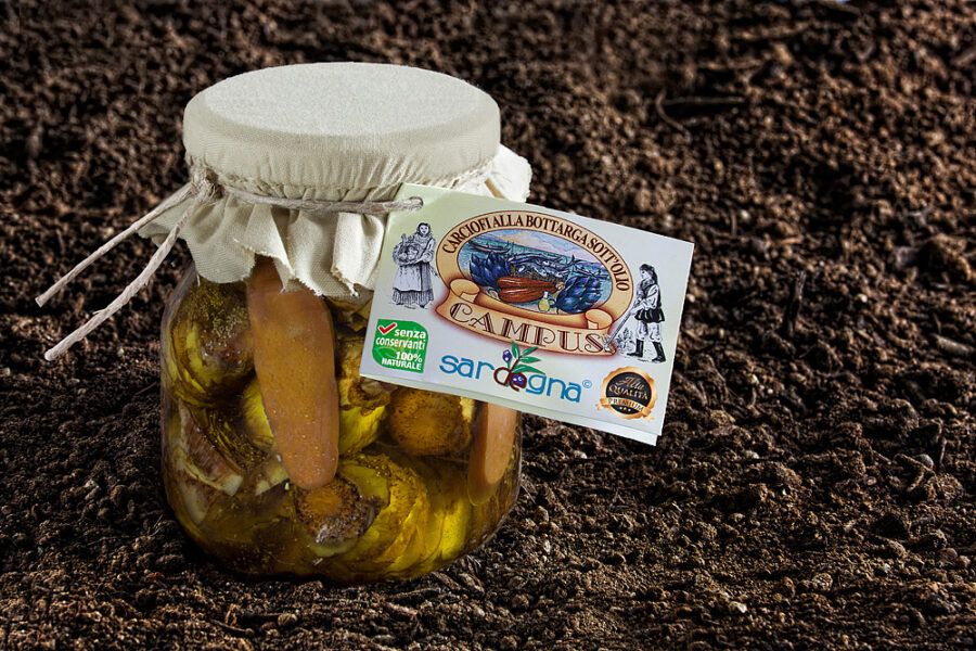 Carciofi alla bottarga sott'olio: saper unire  i sapori di terra e mare è un'arte "profonda"