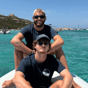 I sarti napoletani della vacanza in barca offrono  la navigazione su misura per ogni desiderio