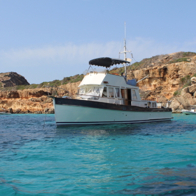 Gite in barca alle Baleari, se al timone c'è  un orafo skipper sono autentici "gioielli"