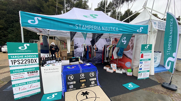 Stamperia nautica, per il nome della vostra  barca abbiamo un autentico mare di soluzioni