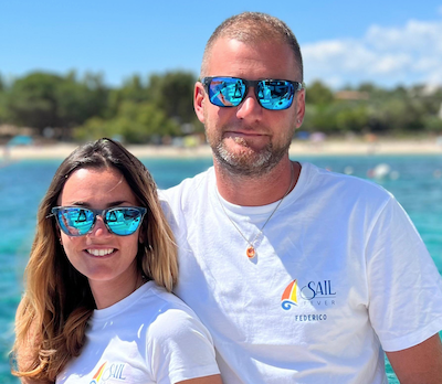 Sail Fever, il charter sommerso da un mare   di "grazie" postati da chi ha navigato con loro